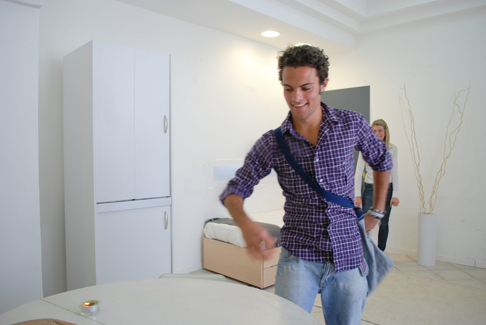 Angolo lavanderia a scomparsa: cucine moderne con angolo cottura ...