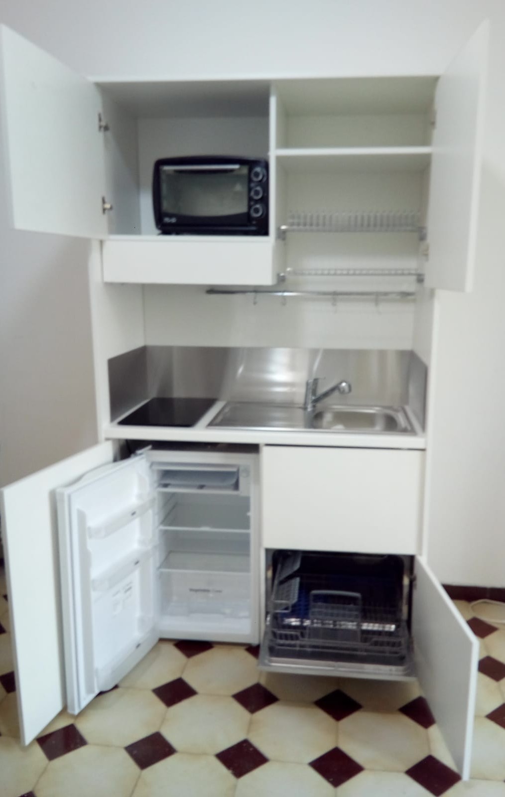 Cucina a scomparsa, Mobili salvaspazio