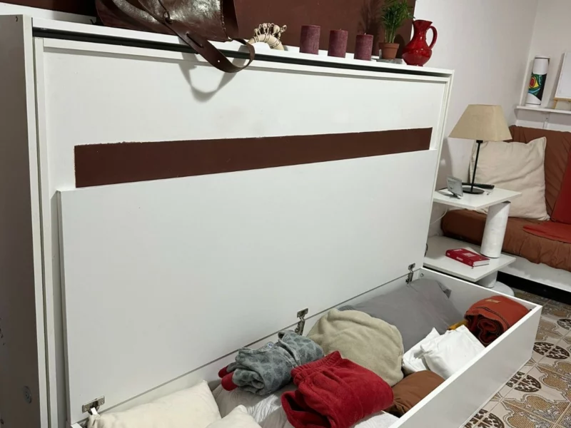 Letto 851 chiuso con panca aperta